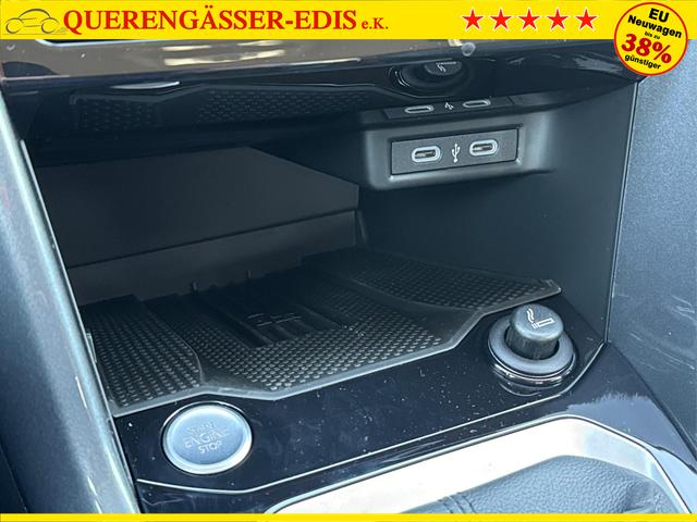 Volkswagen / T-Roc / / / / MATRIX LED+KAMERA+EL.HECKKL.+PDC+SHZ, Beispielbilder, ggf. teilweise mit Sonderausstattung