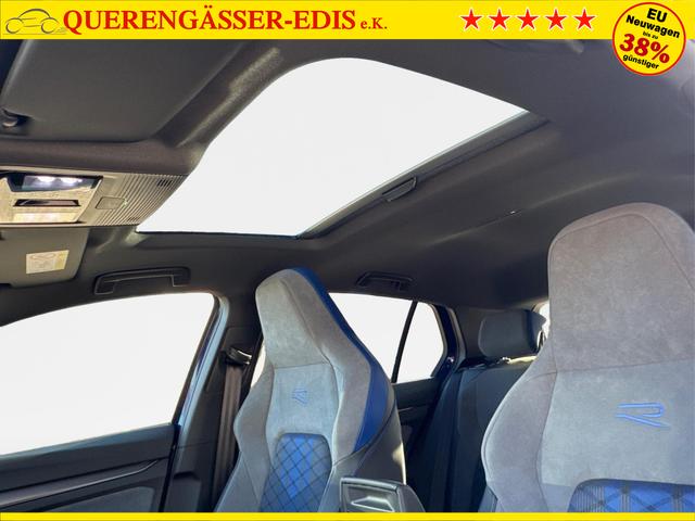 Volkswagen / Golf / / / / 4x4+PANO+MATRIX+HUD+HARMAN+NAVI+360 KAMERA+19 LM
