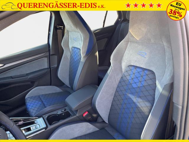 Volkswagen / Golf / / / / 4x4+PANO+MATRIX+HUD+HARMAN+NAVI+360 KAMERA+19 LM