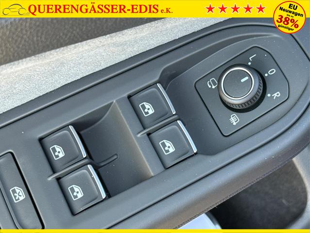 Volkswagen / Golf / / / / 4x4+PANO+MATRIX+HUD+HARMAN+NAVI+360 KAMERA+19 LM