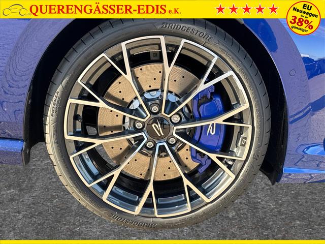 Volkswagen / Golf / / / / 4x4+PANO+MATRIX+HUD+HARMAN+NAVI+360 KAMERA+19 LM