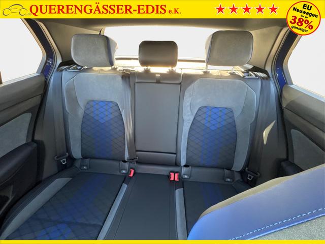 Volkswagen / Golf / / / / 4x4+PANO+MATRIX+HUD+HARMAN+NAVI+360 KAMERA+19 LM