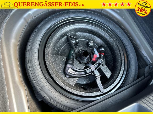 Volkswagen / Taigo / Grau / / / AHK+SHZ+MATRIX+KAMERA+ACC+KLIMA