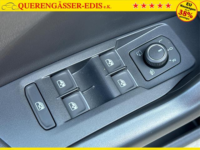 Volkswagen / T-Cross / / / / NAVI+SHZ+MATRIX+ACC+KAMERA+18'' ALU