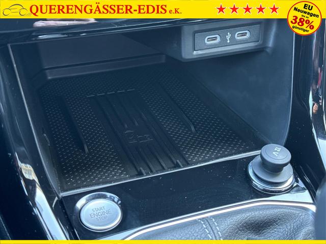 Volkswagen / T-Cross / / / / NAVI+SHZ+MATRIX+ACC+KAMERA+18'' ALU
