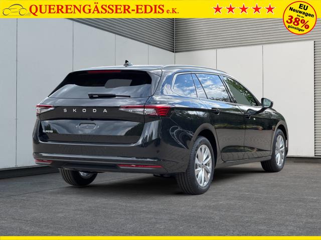 Skoda / Superb Combi / / / / DSG+NAVI+AHK+EL.HECKKL.+KESSY+SHZ, Beispielbilder, ggf. teilweise mit Sonderausstattung
