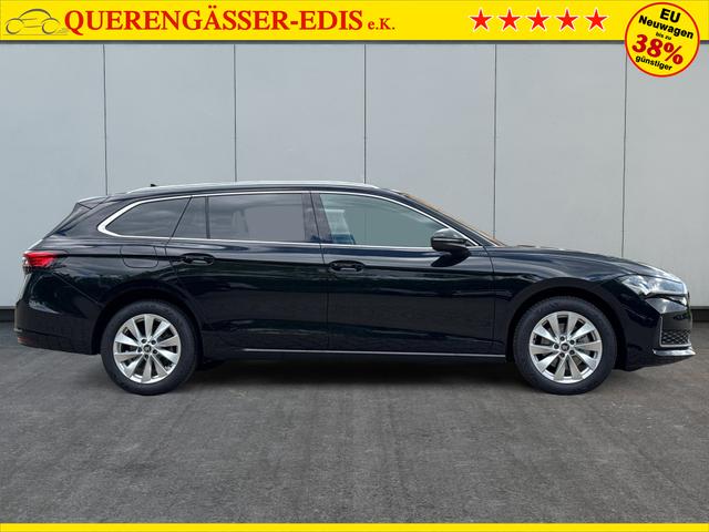 Skoda / Superb Combi / / / / DSG+NAVI+AHK+EL.HECKKL.+KESSY+SHZ, Beispielbilder, ggf. teilweise mit Sonderausstattung