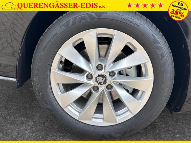 Skoda / Superb Combi / / / / DSG+NAVI+AHK+EL.HECKKL.+KESSY+SHZ, Beispielbilder, ggf. teilweise mit Sonderausstattung