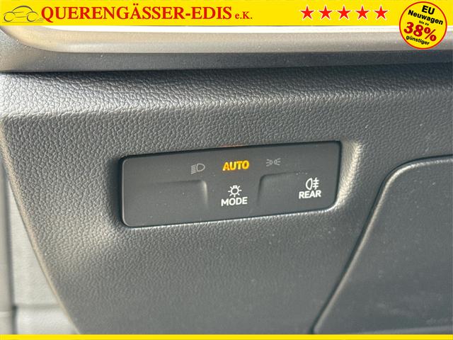 Skoda / Superb Combi / / / / DSG+NAVI+AHK+EL.HECKKL.+KESSY+SHZ, Beispielbilder, ggf. teilweise mit Sonderausstattung