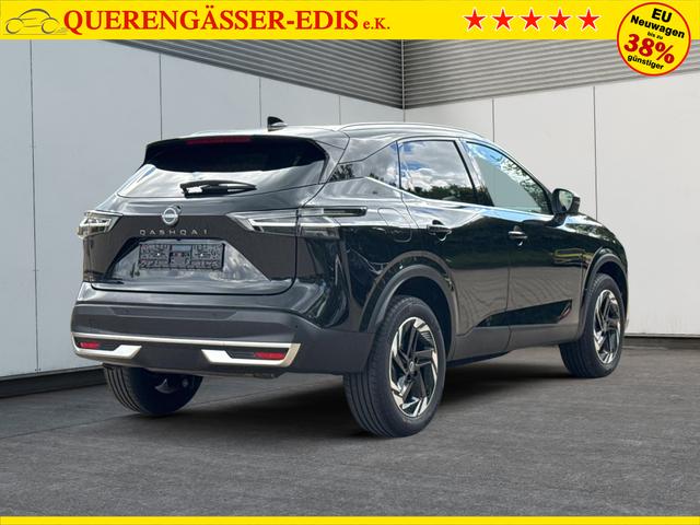 Nissan / Qashqai / Schwarz / / / EL.HECKKL+HEAD-UP+KAMERA+ACC+PDC+SHZ+LED 
