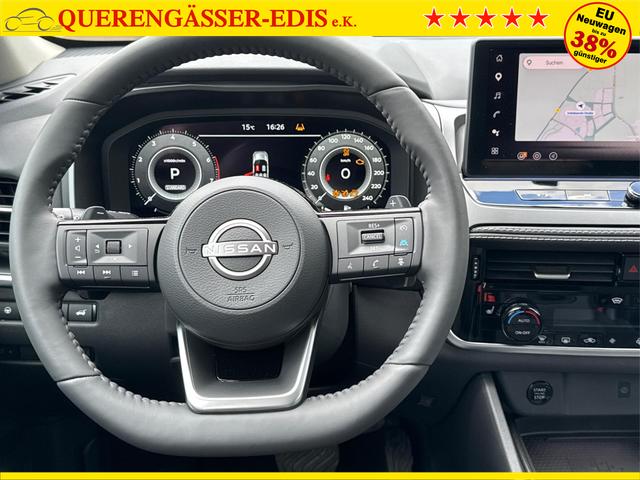 Nissan / Qashqai / Schwarz / / / EL.HECKKL+HEAD-UP+KAMERA+ACC+PDC+SHZ+LED 