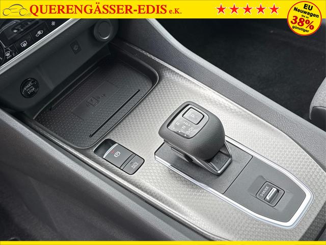 Nissan / Qashqai / Schwarz / / / EL.HECKKL+HEAD-UP+KAMERA+ACC+PDC+SHZ+LED 
