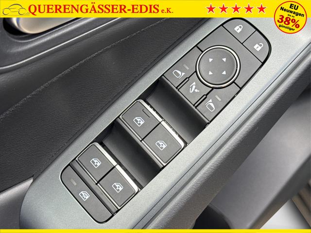 Nissan / Qashqai / Blau / / / EL.HECKKL+HEAD-UP+KAMERA+ACC+PDC+SHZ+LED 
