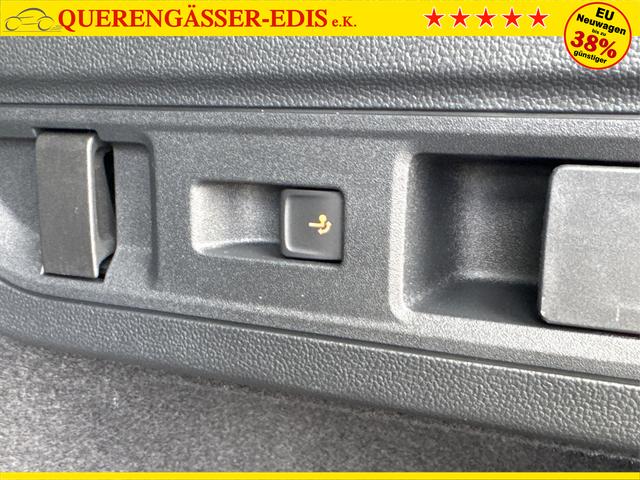 Skoda / Superb Combi / / / / DSG+NAVI+AHK+EL.HECKKL.+KESSY+SHZ, Beispielbilder, ggf. teilweise mit Sonderausstattung