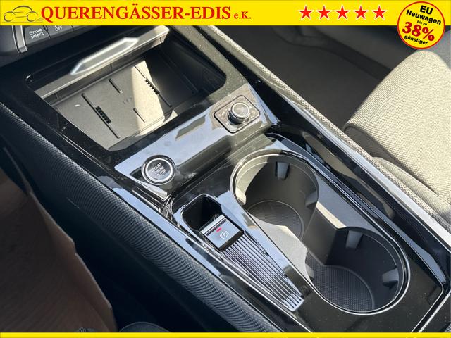 Audi / Q3 Sportback / / / / MJ 2026+NAVI+KAMERA+PANO+AHK+PDC+EL. HECKKL.+LED+18 LM, Beispielbilder, ggf. teilweise mit Sonderausstattung