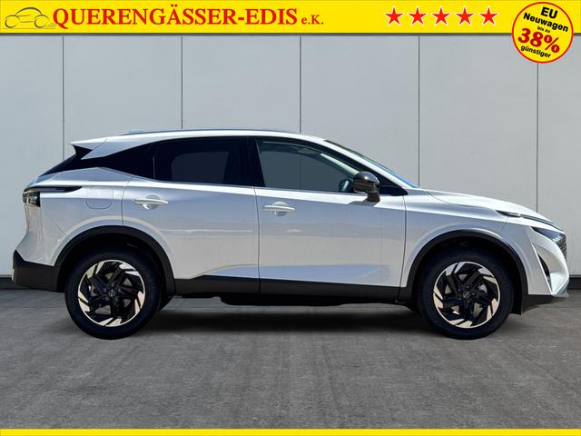 Nissan / Qashqai / Wei&szlig; / / / EL. HECKKL+HEAD-UP+KAMERA+ACC+PDC+SHZ+LED , Beispielbilder, ggf. teilweise mit Sonderausstattung