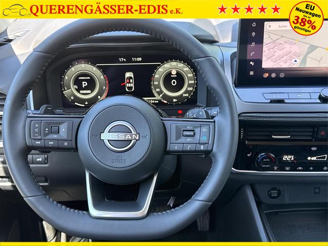Nissan / Qashqai / Wei&szlig; / / / EL. HECKKL+HEAD-UP+KAMERA+ACC+PDC+SHZ+LED , Beispielbilder, ggf. teilweise mit Sonderausstattung