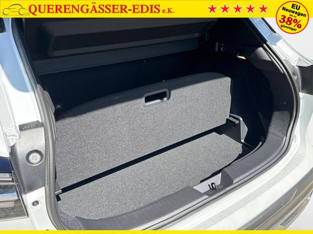 Nissan / Qashqai / Wei&szlig; / / / EL. HECKKL+HEAD-UP+KAMERA+ACC+PDC+SHZ+LED , Beispielbilder, ggf. teilweise mit Sonderausstattung
