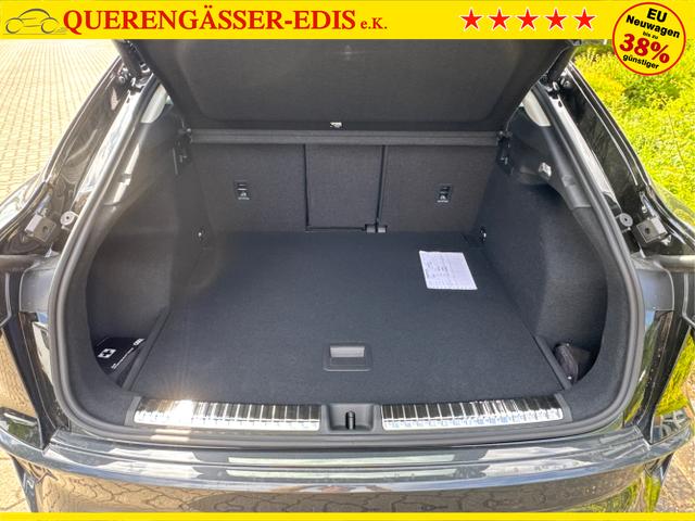 Audi / Q3 Sportback / Schwarz / / / MJ 2026+NAVI+KAMERA+AHK+PANO+PDC+EL. HECKKL.+LED+18 LM