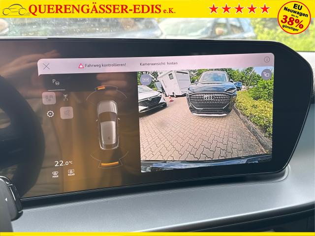 Audi / Q3 Sportback / Schwarz / / / MJ 2026+NAVI+KAMERA+AHK+PANO+PDC+EL. HECKKL.+LED+18 LM