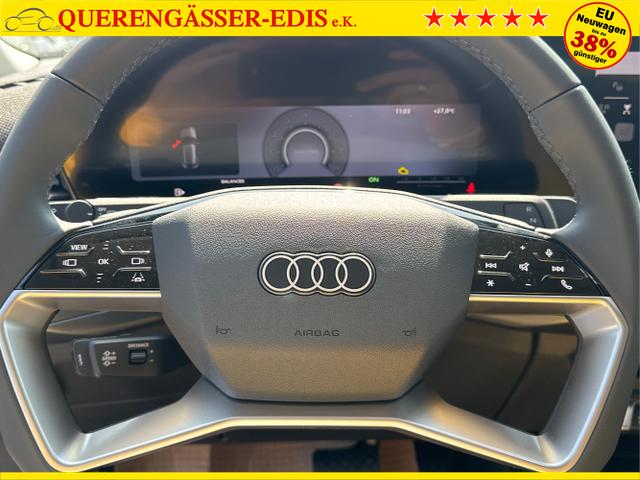 Audi / Q3 Sportback / / / / MJ 2026+NAVI+KAMERA+PANO+AHK+PDC+EL. HECKKL.+LED+18 LM