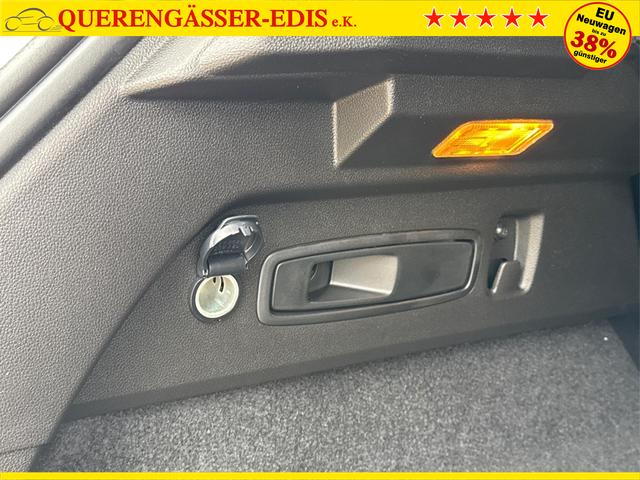 Renault / Austral / Schwarz / / / NAVI+LED+KAMERA+elektr.HECKKL.+19LM