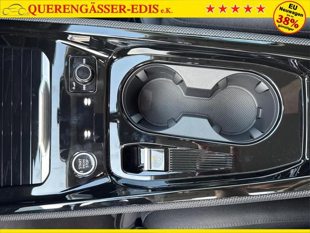Audi / Q3 Sportback / / / / MJ 2026 PANO+AHK+NAVI+KAMERA+EL. HECKKL.+LED+18 LM, Beispielbilder, ggf. teilweise mit Sonderausstattung