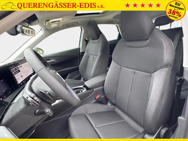 Audi / Q3 Sportback / / / / MJ 2026+NAVI+KAMERA+PANO+AHK+PDC+EL. HECKKL.+LED+18 LM