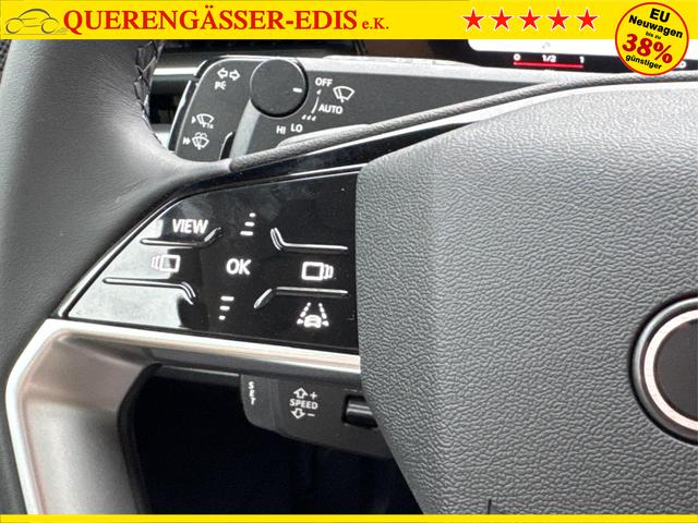 Audi / Q3 Sportback / / / / MJ 2026+NAVI+KAMERA+PANO+AHK+PDC+EL. HECKKL.+LED+18 LM