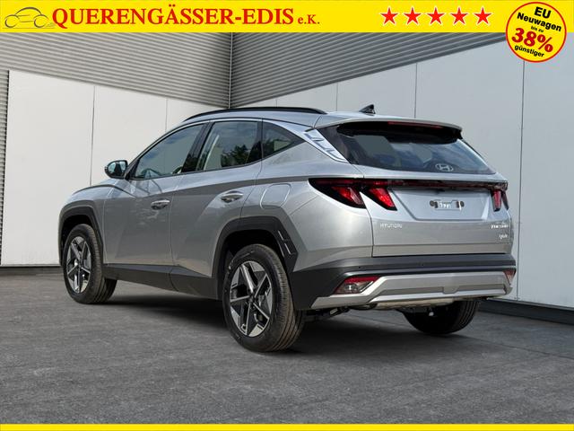 Hyundai / TUCSON / Silber / / / Hybrid NAVI+KAMERA+SHZ+LED+TEMPOMAT+17 ALU+PDC, Beispielbilder, ggf. teilweise mit Sonderausstattung