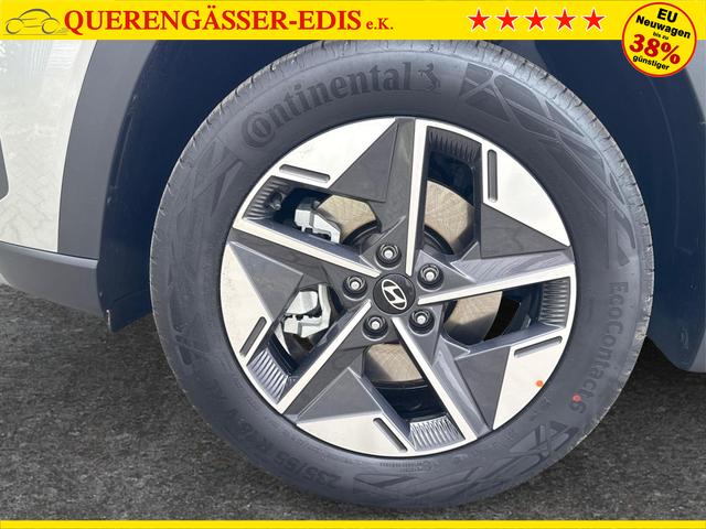 Hyundai / TUCSON / Silber / / / Hybrid NAVI+KAMERA+SHZ+LED+TEMPOMAT+17 ALU+PDC, Beispielbilder, ggf. teilweise mit Sonderausstattung