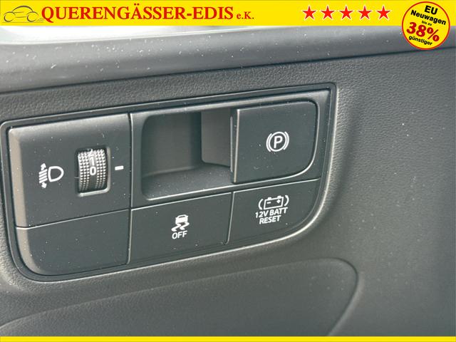 Hyundai / TUCSON / Silber / / / Hybrid NAVI+KAMERA+SHZ+LED+TEMPOMAT+17 ALU+PDC, Beispielbilder, ggf. teilweise mit Sonderausstattung