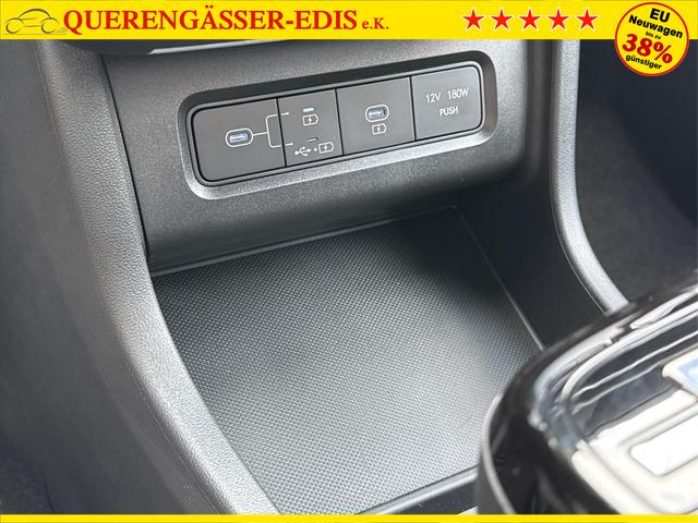 Hyundai / TUCSON / Silber / / / Hybrid NAVI+KAMERA+SHZ+LED+TEMPOMAT+17 ALU+PDC, Beispielbilder, ggf. teilweise mit Sonderausstattung