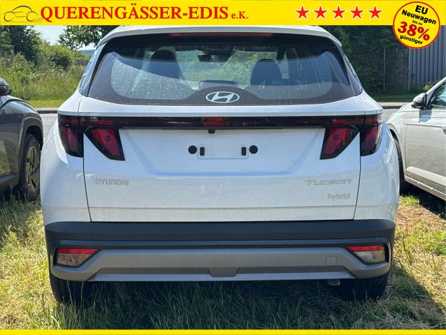 Hyundai / TUCSON / Wei&szlig; / / / Hybrid NAVI+KAMERA+SHZ+LED+TEMPOMAT+17 ALU+PDC, Beispielbilder, ggf. teilweise mit Sonderausstattung