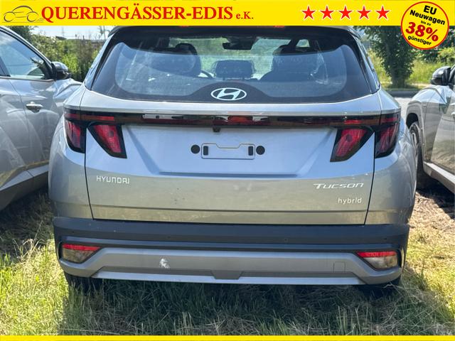 Hyundai / TUCSON / Silber / / / Hybrid NAVI+KAMERA+SHZ+LED+TEMPOMAT+17 ALU+PDC, Beispielbilder, ggf. teilweise mit Sonderausstattung