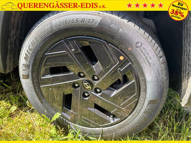 Hyundai / TUCSON / Silber / / / Hybrid NAVI+KAMERA+SHZ+LED+TEMPOMAT+17 ALU+PDC, Beispielbilder, ggf. teilweise mit Sonderausstattung