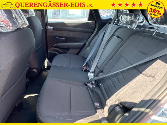 Hyundai / TUCSON / Silber / / / Hybrid NAVI+KAMERA+SHZ+LED+TEMPOMAT+17 ALU+PDC, Beispielbilder, ggf. teilweise mit Sonderausstattung