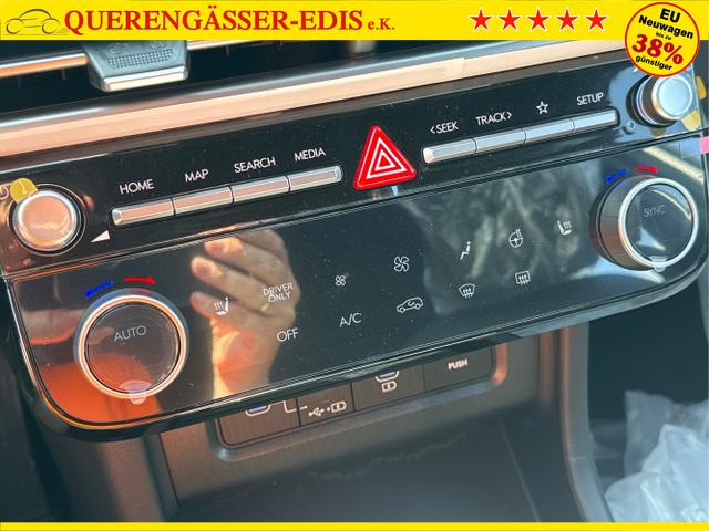 Hyundai / TUCSON / Silber / / / Hybrid NAVI+KAMERA+SHZ+LED+TEMPOMAT+17 ALU+PDC, Beispielbilder, ggf. teilweise mit Sonderausstattung