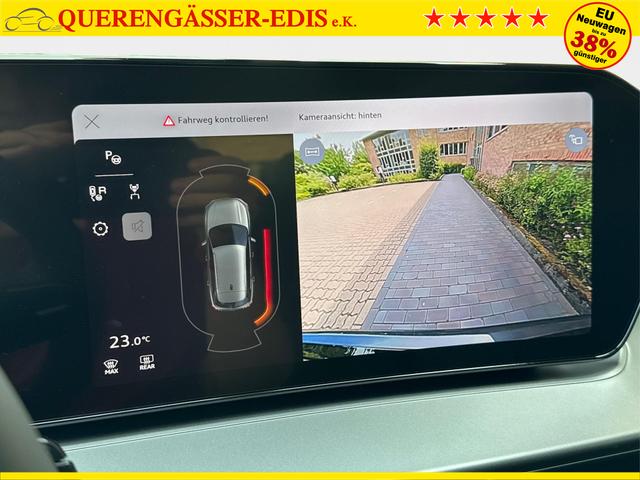 Audi / Q3 / Schwarz / / / KAMERA+NAVI+PDC+EL.HECKKL.+LED+17LM