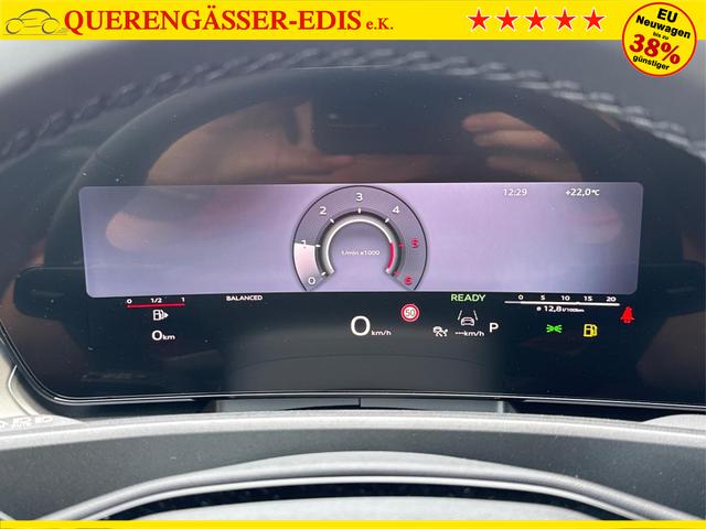 Audi / Q3 / Schwarz / / / KAMERA+NAVI+PDC+EL.HECKKL.+LED+17LM