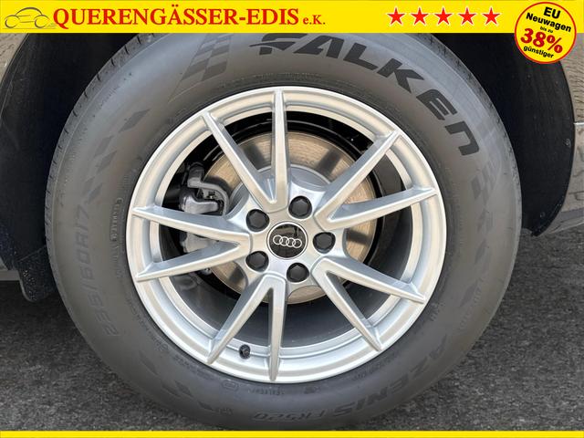 Audi / Q3 / Schwarz / / / KAMERA+NAVI+PDC+EL.HECKKL.+LED+17LM
