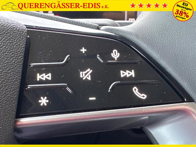 Audi / Q3 / Schwarz / / / KAMERA+NAVI+PDC+EL.HECKKL.+LED+17LM