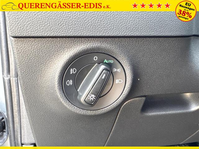 Skoda / Karoq / Silber / / / AHK+el.HECKKLAPPE+KAMERA+PDC+ACC, Beispielbilder, ggf. teilweise mit Sonderausstattung
