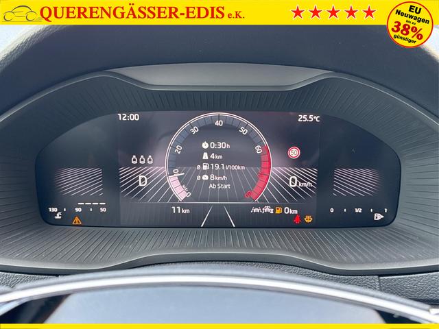 Skoda / Karoq / Silber / / / AHK+el.HECKKLAPPE+KAMERA+PDC+ACC, Beispielbilder, ggf. teilweise mit Sonderausstattung