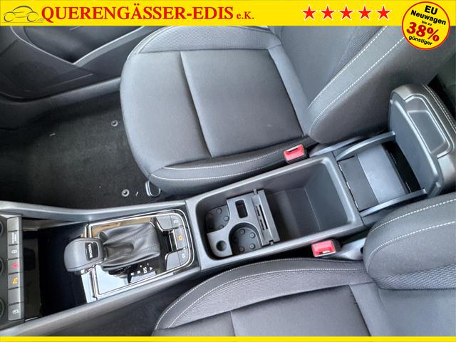 Skoda / Karoq / Silber / / / AHK+el.HECKKLAPPE+KAMERA+PDC+ACC, Beispielbilder, ggf. teilweise mit Sonderausstattung