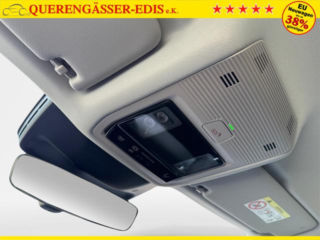 Audi / Q3 / Schwarz / / / KAMERA+NAVI+PDC+EL.HECKKL.+LED+17LM