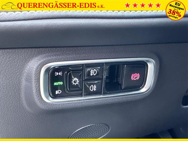 Omoda / 5 / Silber / / / 7J GARANTIE+PANO+eHK+ACC+360-KAM+SHZ+KLIMA+SONY+18 ALU, Beispielbilder, ggf. teilweise mit Sonderausstattung