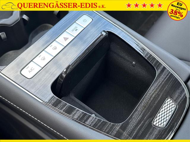 Omoda / 5 / Silber / / / 7J GARANTIE+PANO+eHK+ACC+360-KAM+SHZ+KLIMA+SONY+18 ALU, Beispielbilder, ggf. teilweise mit Sonderausstattung