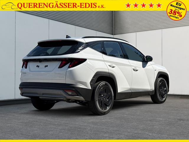 Hyundai / TUCSON / Wei&szlig; / / / Hybrid NAVI+KAMERA+SHZ+LED+TEMPOMAT+17 ALU+PDC, Beispielbilder, ggf. teilweise mit Sonderausstattung