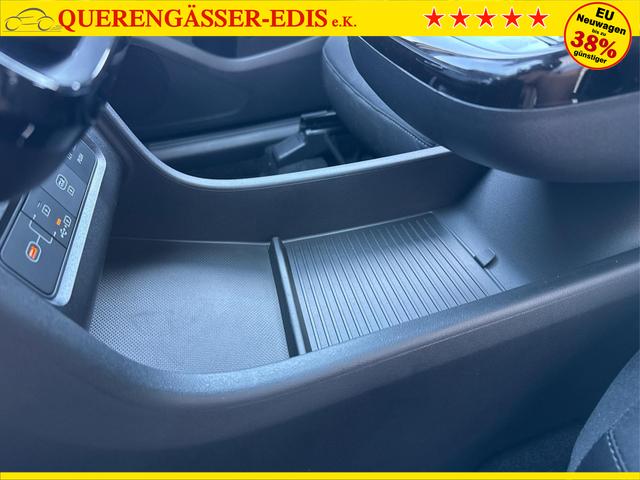 Hyundai / TUCSON / Grau / / / Hybrid NAVI+KAMERA+SHZ+LED+TEMPOMAT+17 ALU+PDC